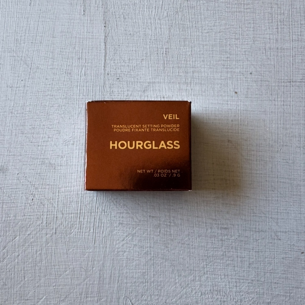 NWT Hourglass Veil Translucent Setting Powder